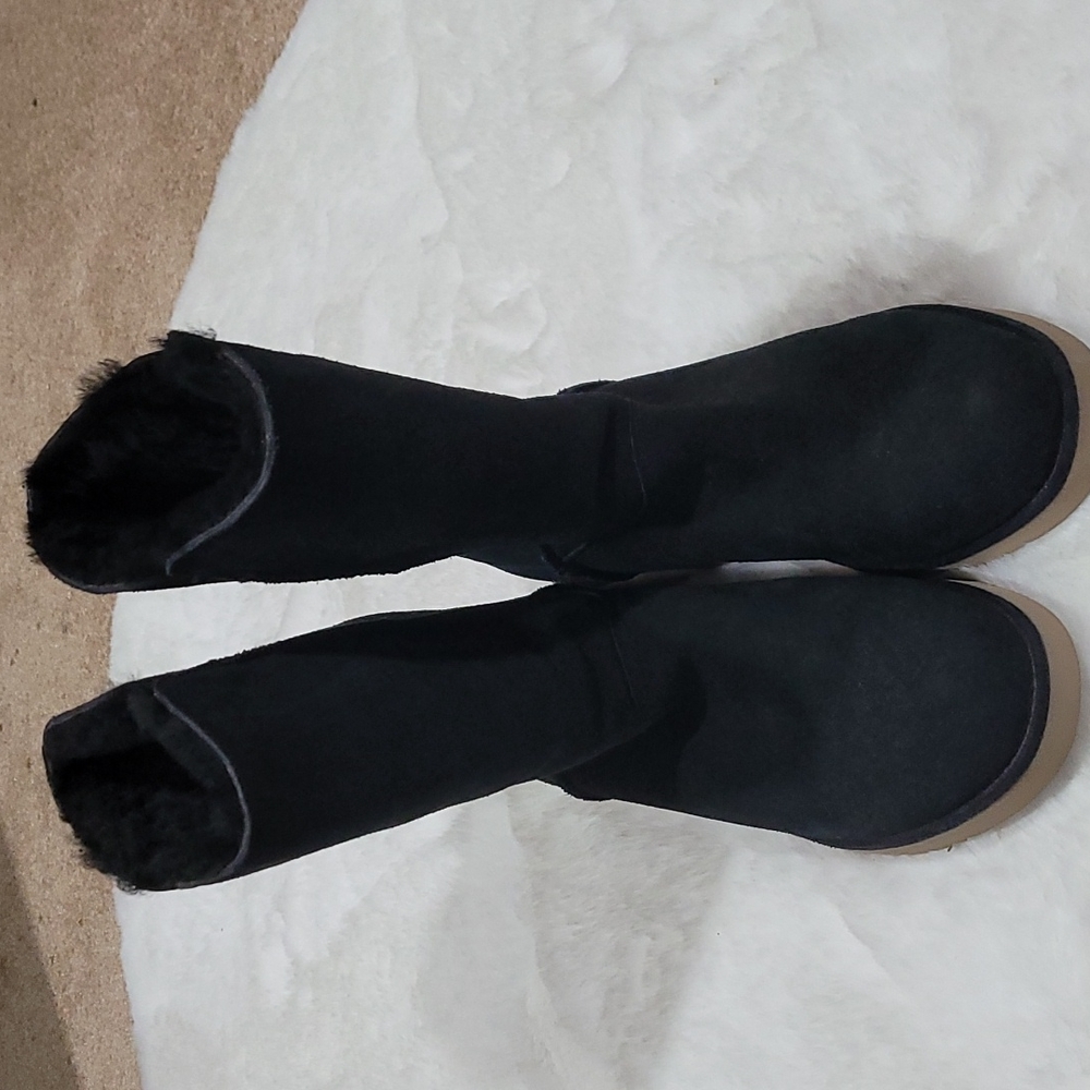 KOOLABURRA by UGG size 10
